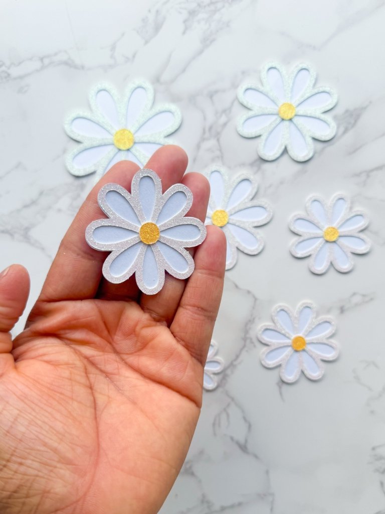 Daisy Cake Charms Set: Glittery white daisies Cake Toppers - Demi's Krafts