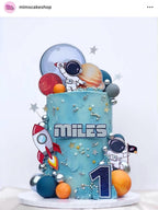 Astronaut Cake Charm Topper - Demi's Krafts